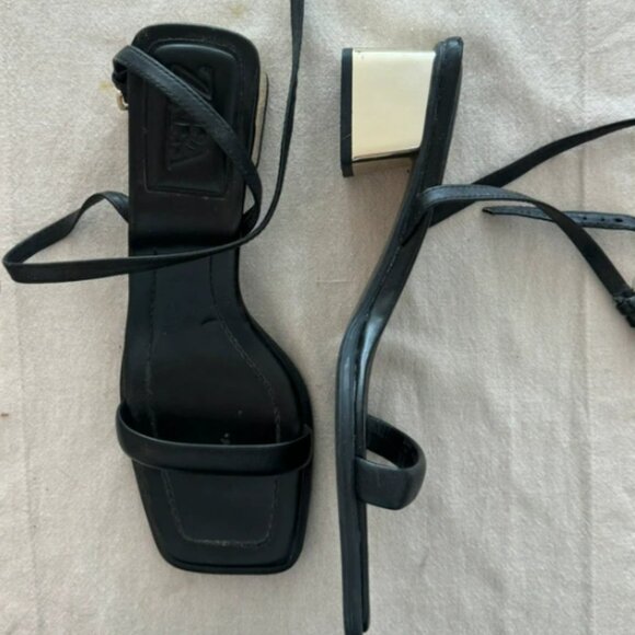 WOMEN Zara sandals - Picture 2 of 2